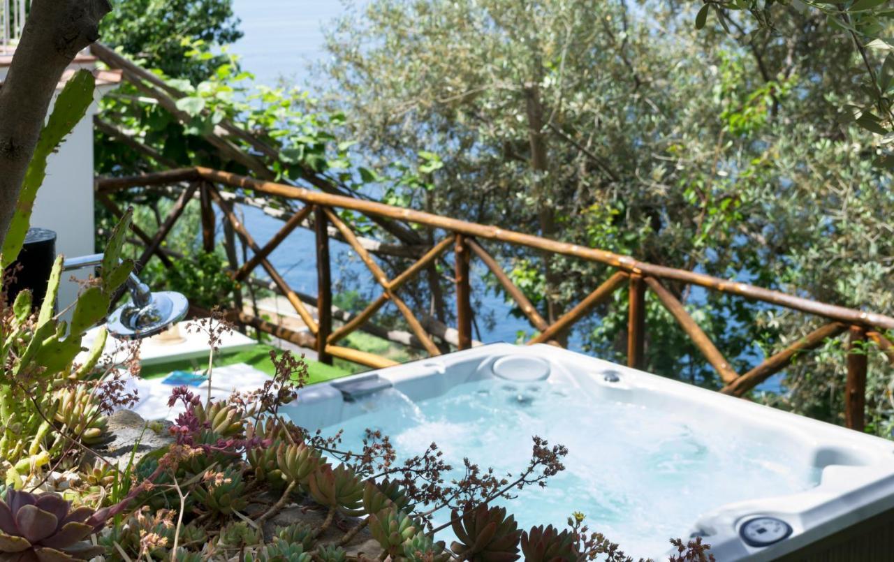 Residence Li Galli Praiano Exterior photo